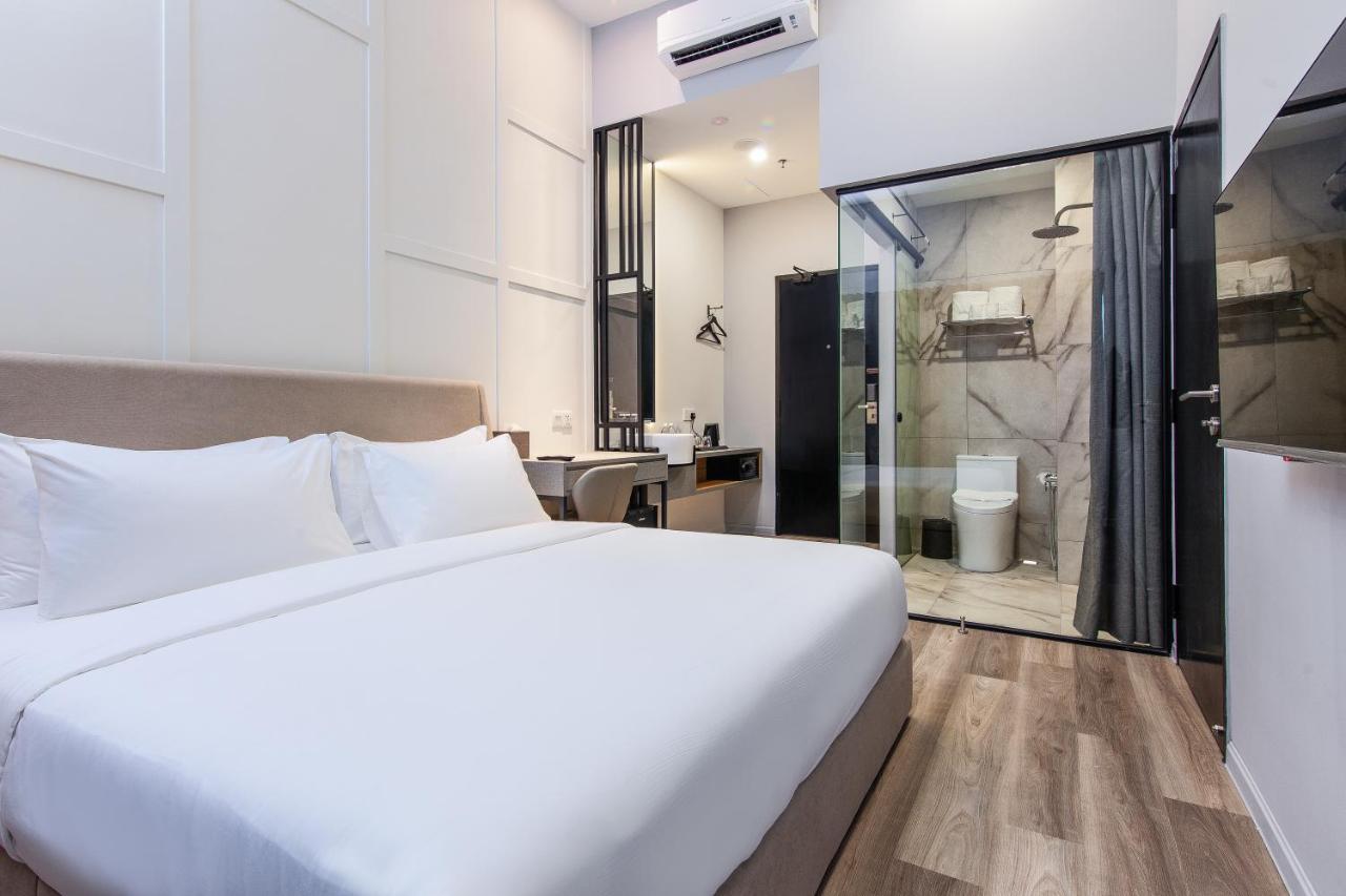 Wesley Hotel Bukit Mertajam Bagian luar foto
